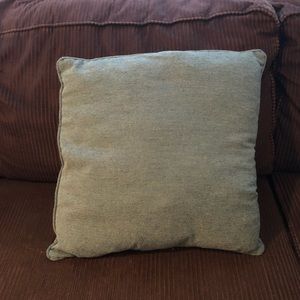 Throw pillow